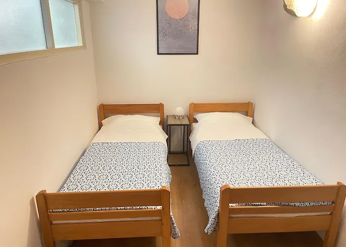 Capon - Just A Few Steps From The Sea! 巴卡尔